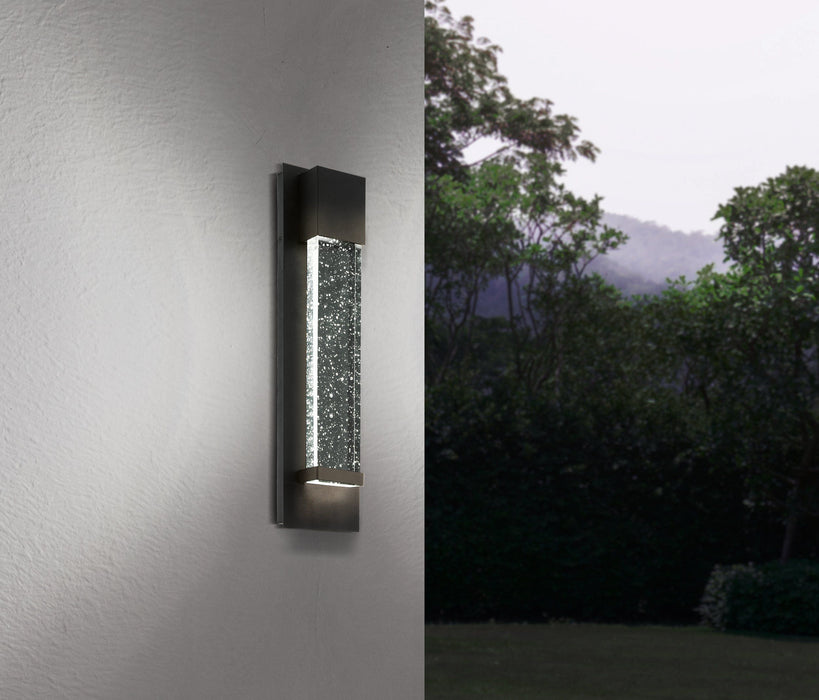 Griffin Outdoor Wall light